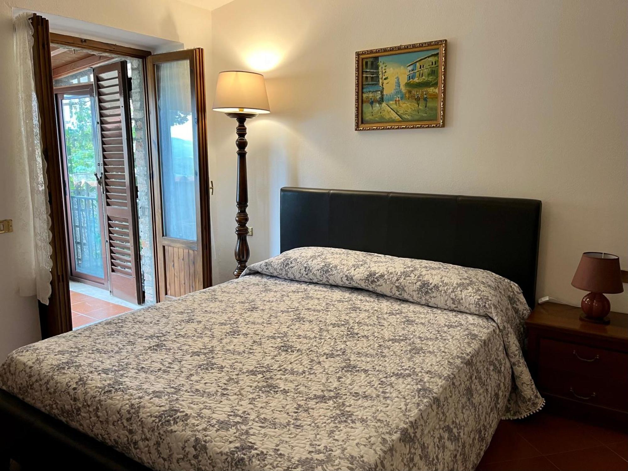 Casole dʼElsa Appartamento Mirella In Centro Storico מראה חיצוני תמונה